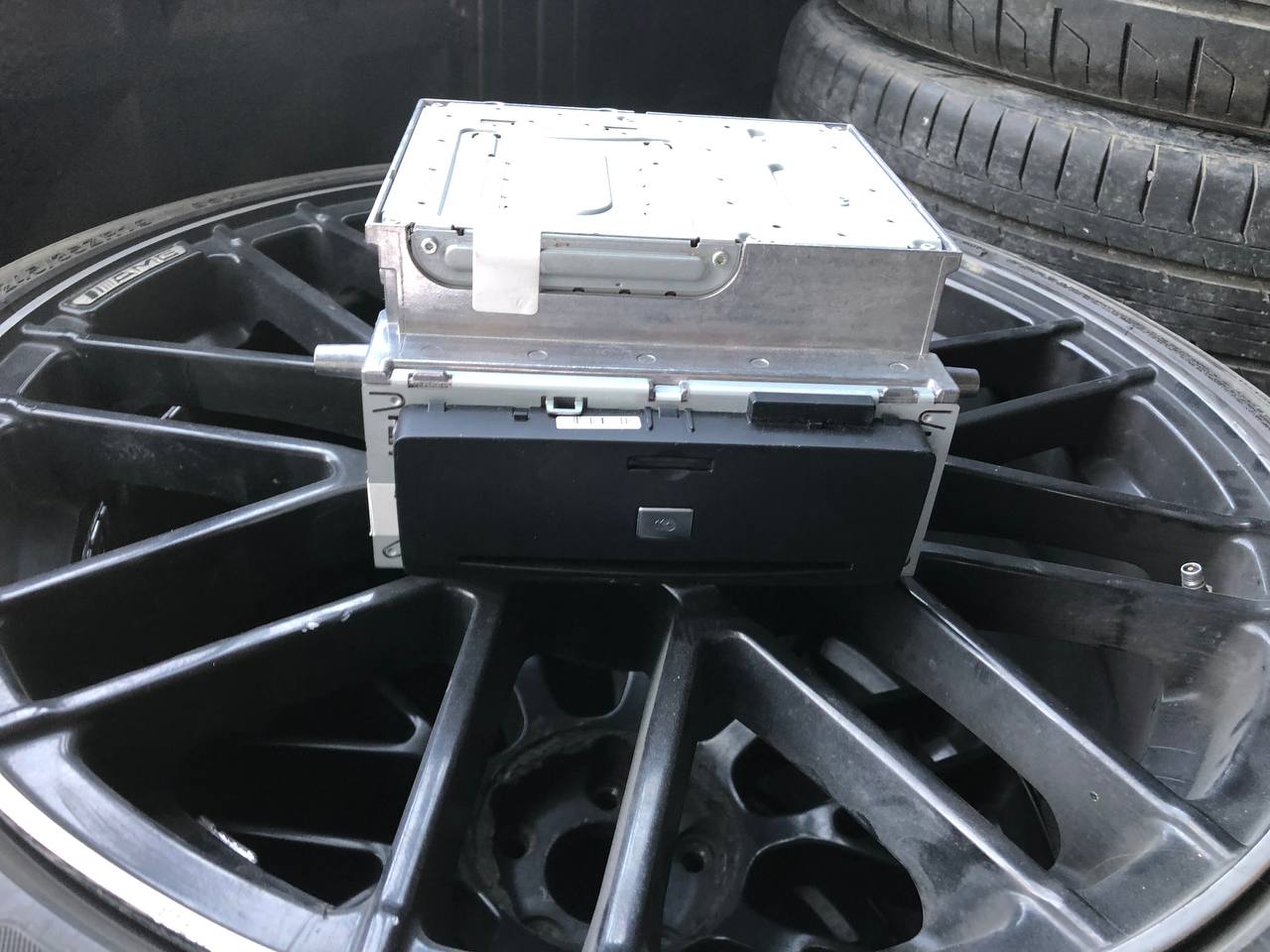 W222 Command Usilitel - Image 3