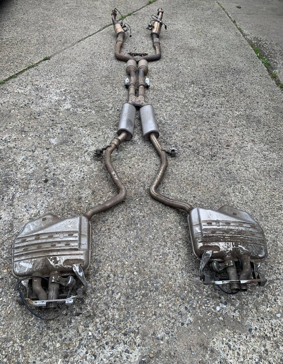 W222 խլացուցիչներ էլ. կառավարվող